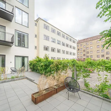 شقة Townhouse W Private Terrace In Converted Warehouse كوبنهاجن